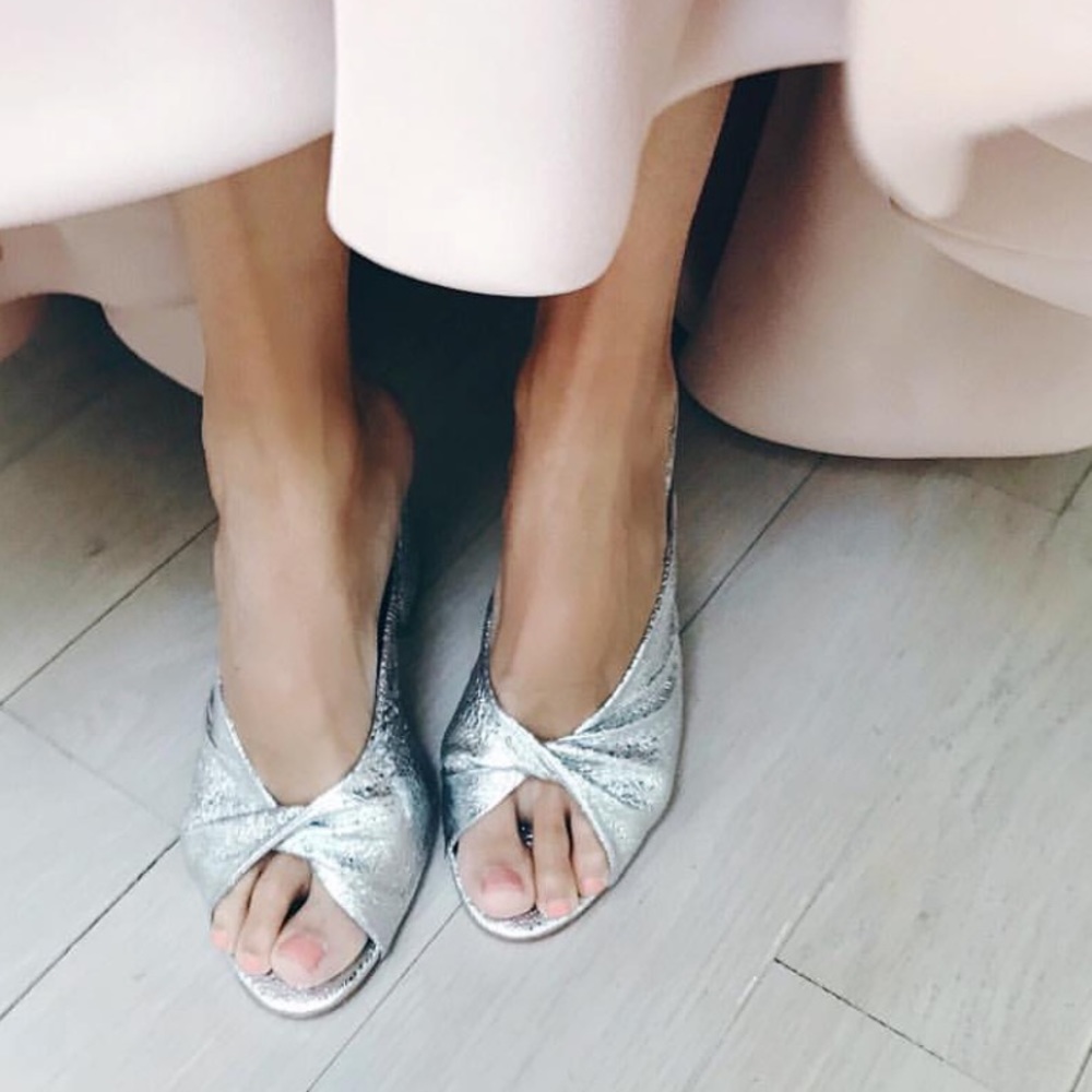 🧐 ISO: LOEFFLER RANDALL LAUREL Silver, 7.5 🧐